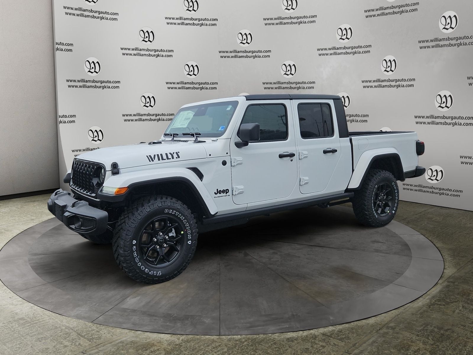2026 Jeep Gladiator Willys Photo in Williamsburg VA 23185