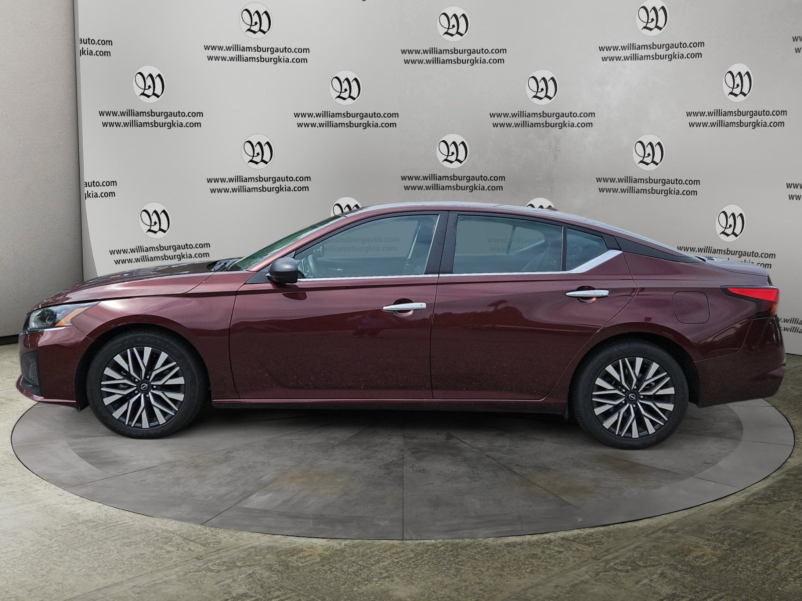 2025 Nissan Altima 2.5 SV Photo in Williamsburg VA 23185