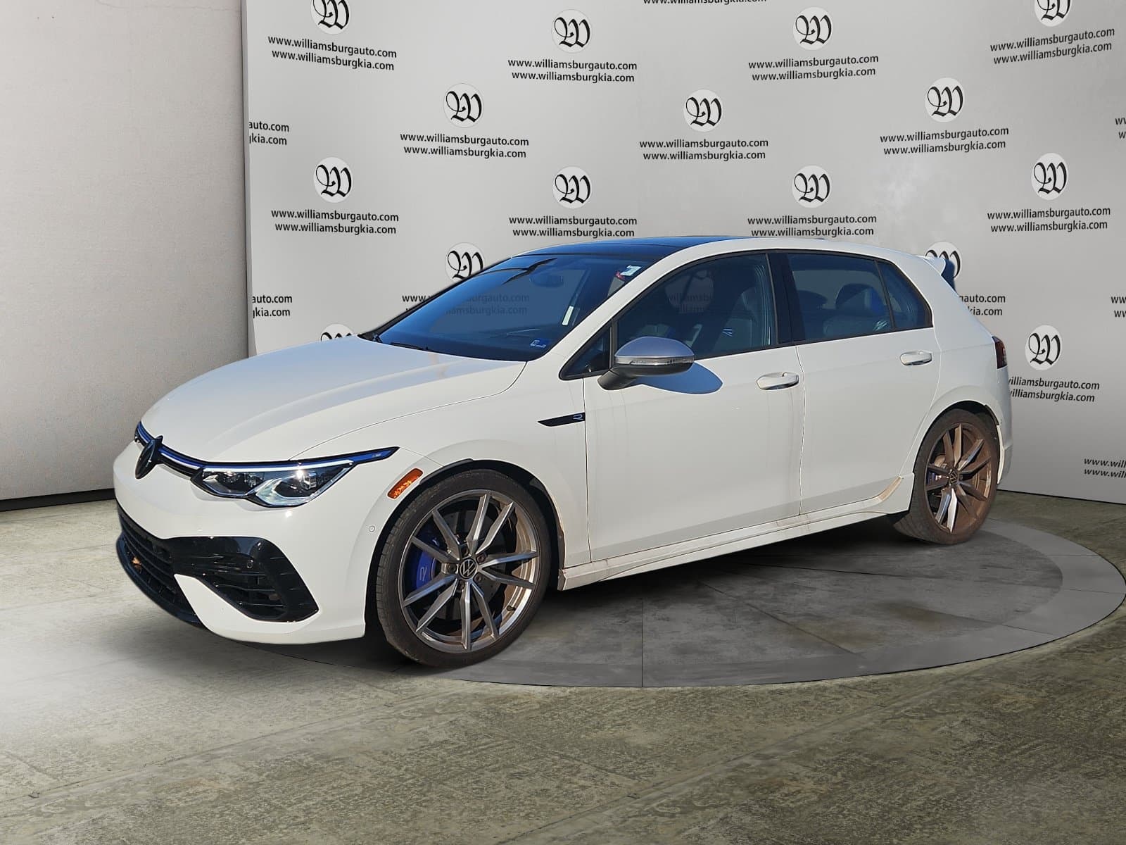2024 Volkswagen Golf R 2.0T Photo in Williamsburg VA 23185