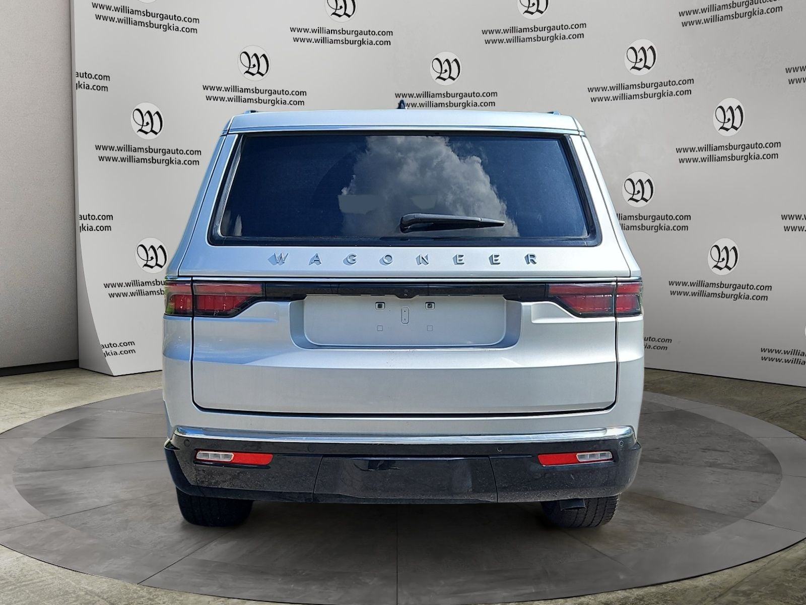 2025 Jeep Wagoneer Series II Photo in Williamsburg VA 23185
