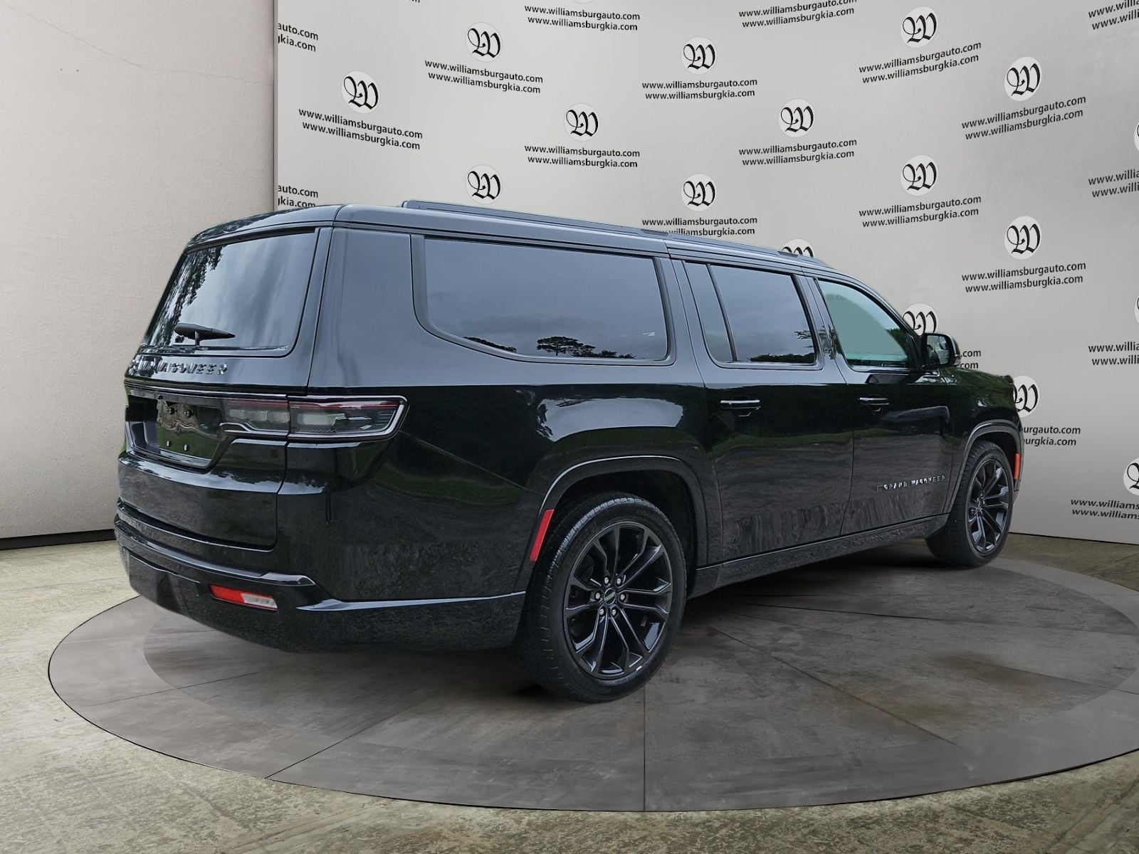 2024 Jeep Grand Wagoneer L Series II Photo in Williamsburg VA 23185