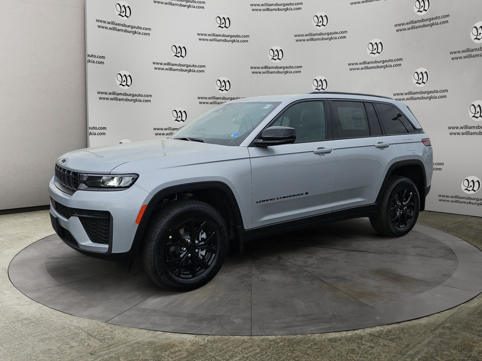 2026 Jeep Grand Cherokee Altitude Photo in Williamsburg VA 23185