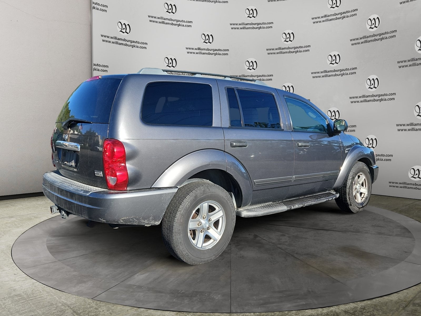 2004 Dodge Durango SLT Photo in Williamsburg VA 23185