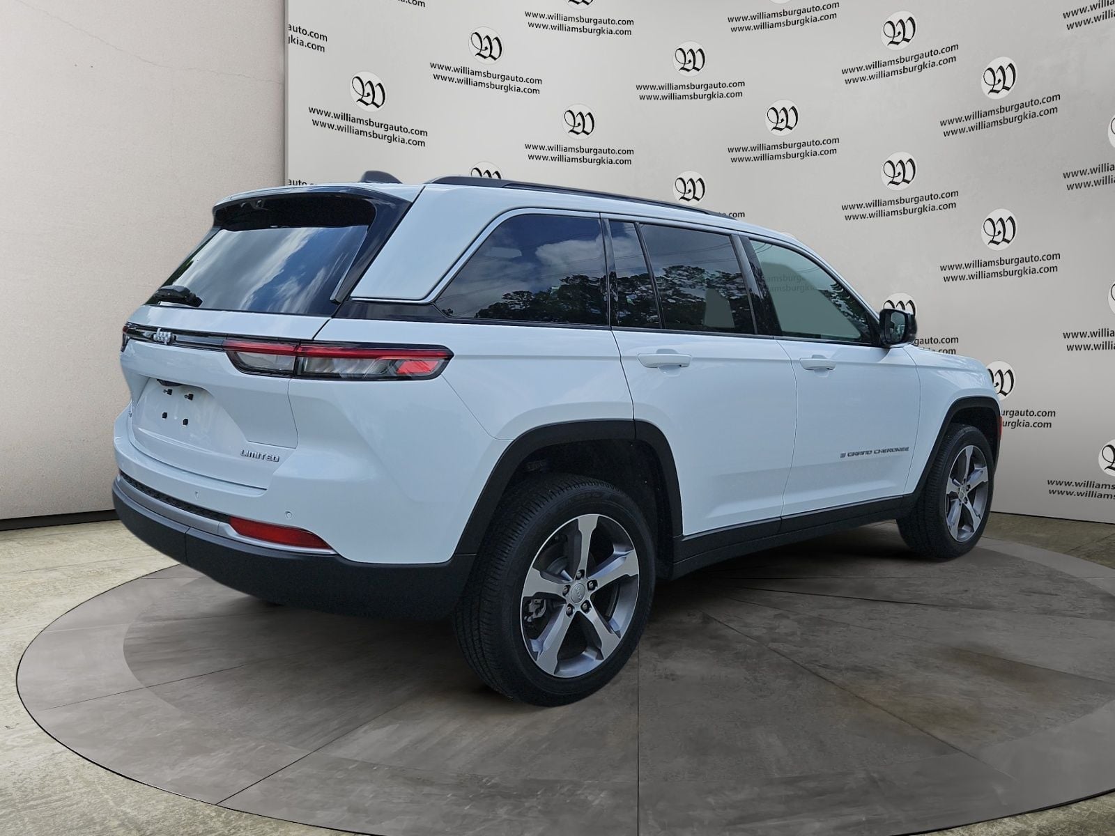 2026 Jeep Grand Cherokee Limited Photo in Williamsburg VA 23185