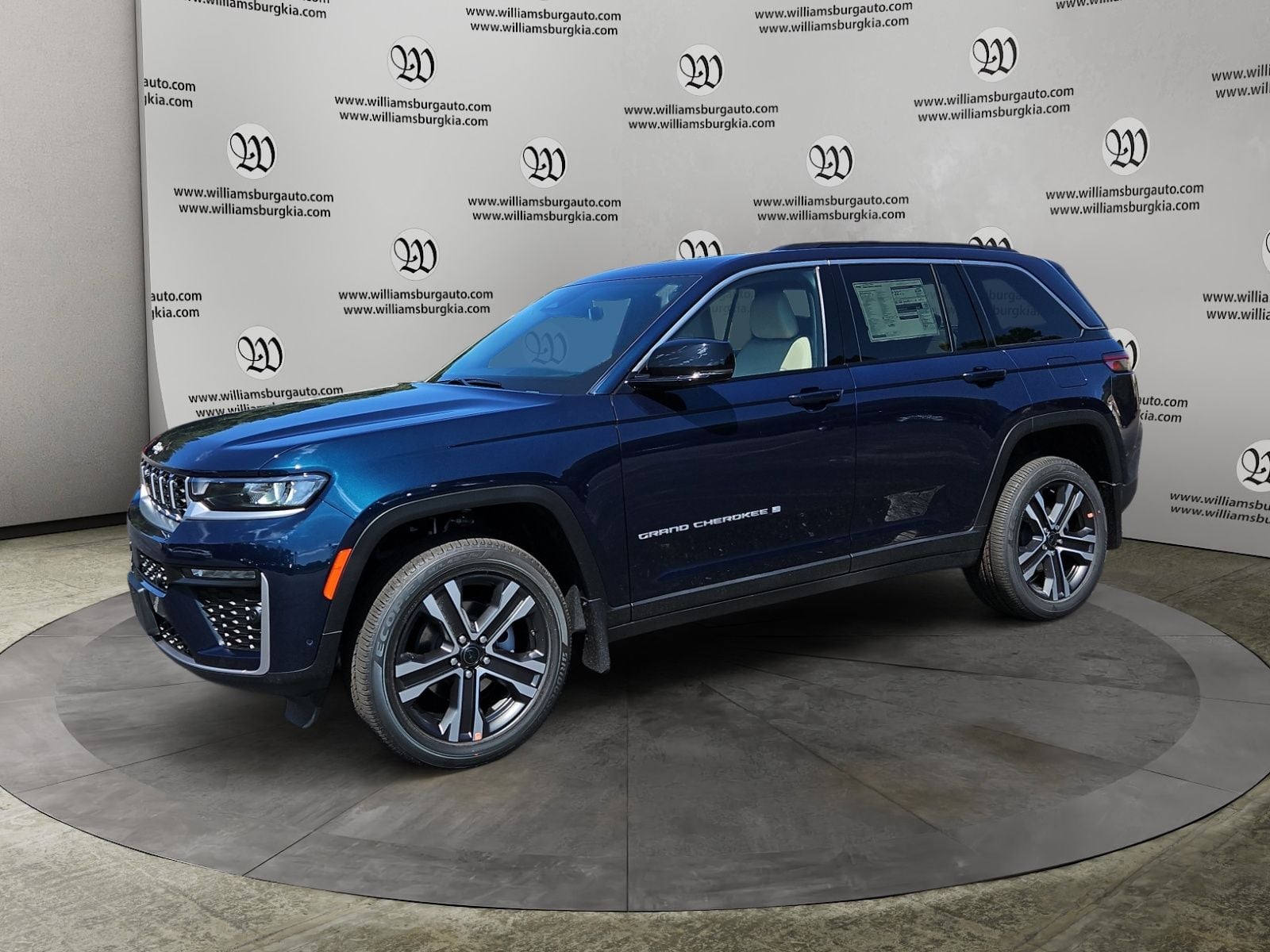 2027 Jeep Grand Cherokee Limited Photo in Williamsburg VA 23185