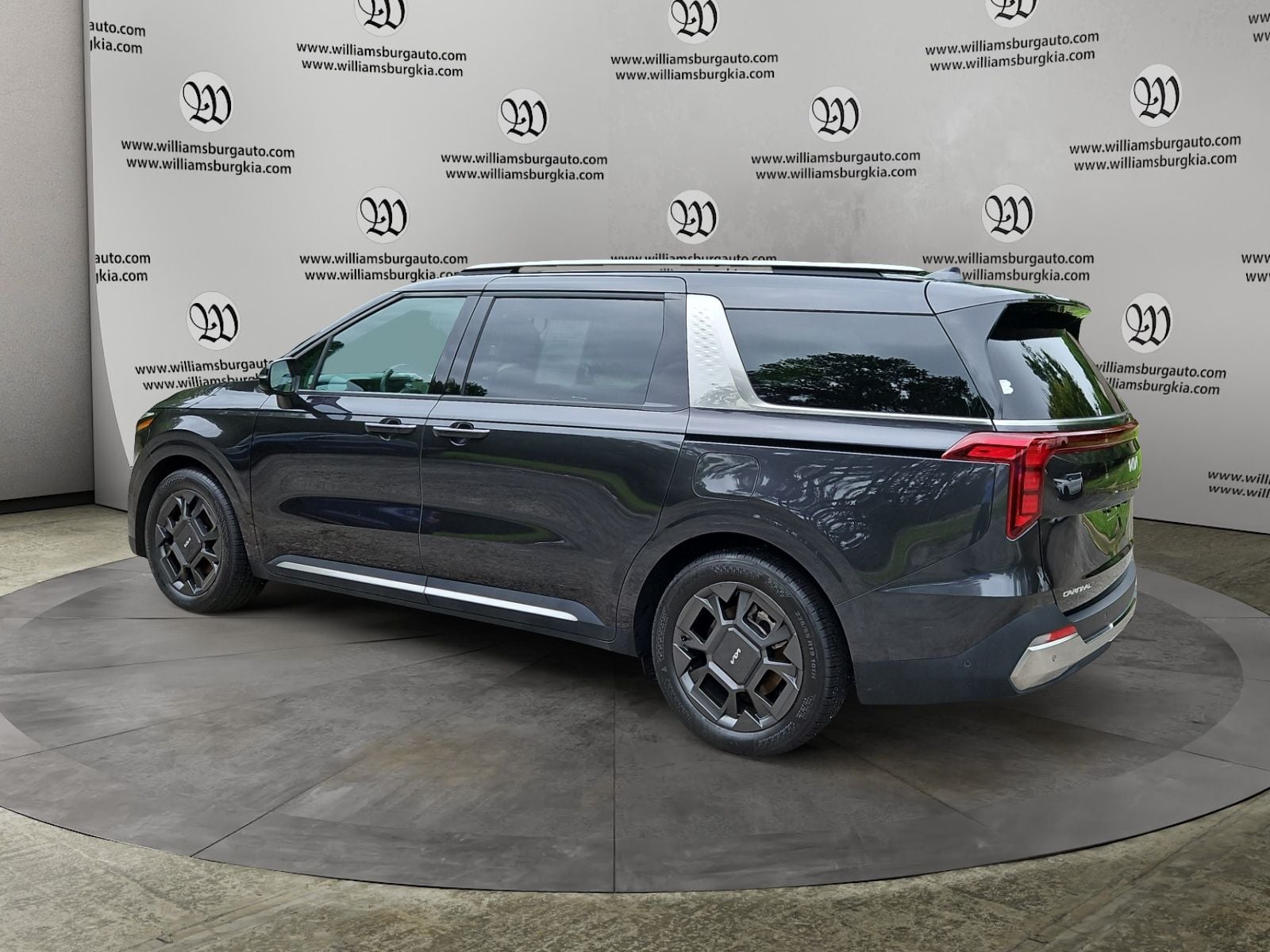 2025 Kia Carnival SX Photo in Williamsburg VA 23185